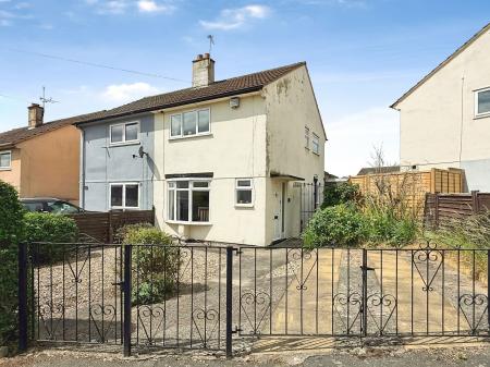 2 bedroom Semi-detached house for sale in Wreford Crescent, Leicester, LE5