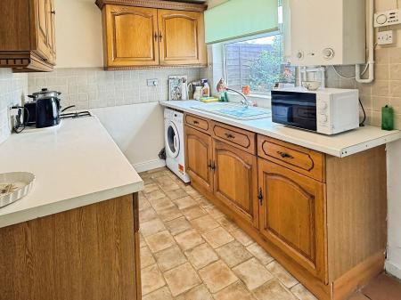 2 bedroom Semi-detached house for sale in Wreford Crescent, Leicester, LE5