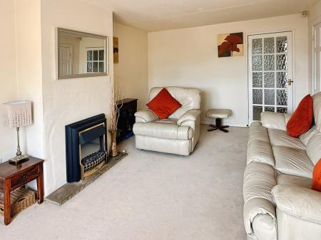 2 bedroom Semi-detached house for sale in Wreford Crescent, Leicester, LE5