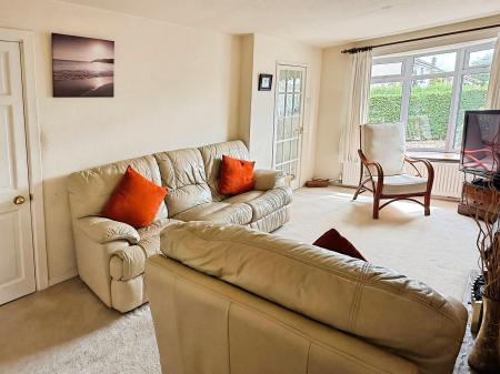 2 bedroom Semi-detached house for sale in Wreford Crescent, Leicester, LE5