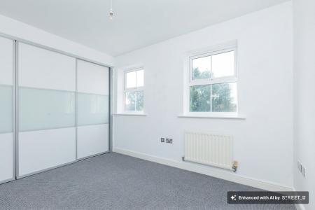 3 bedroom Town house to let in Pickhill Road, Hamilton, LE5