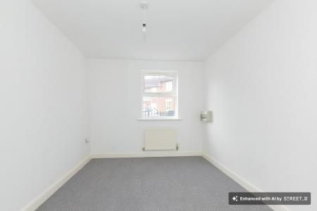 3 bedroom Town house to let in Pickhill Road, Hamilton, LE5