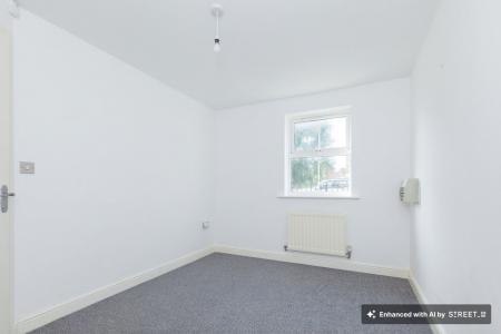3 bedroom Town house to let in Pickhill Road, Hamilton, LE5