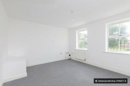 3 bedroom Town house to let in Pickhill Road, Hamilton, LE5