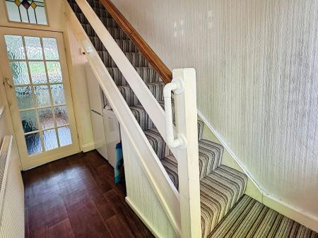 3 bedroom Semi-detached house for sale in Averil Road, Leicester, LE5