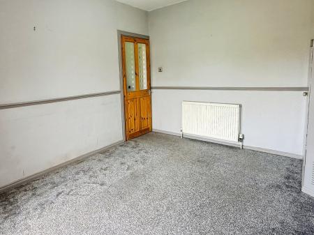 3 bedroom Semi-detached house for sale in Averil Road, Leicester, LE5