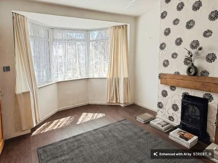 3 bedroom Semi-detached house for sale in Averil Road, Leicester, LE5