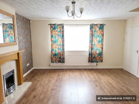 2 bedroom Semi-detached house to let in Farrier Lane, Leicester, LE4