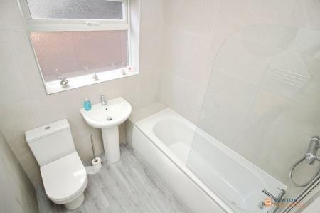 2 bedroom Detached bungalow for sale in Newhaven Road, Leicester, LE5