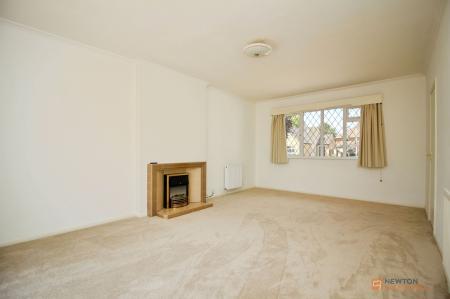 2 bedroom Detached bungalow for sale in Newhaven Road, Leicester, LE5