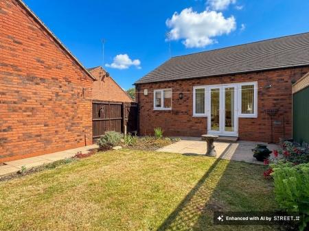 2 bedroom Semi-detached bungalow to let in Field Gate Gardens, Glenfield, LE3