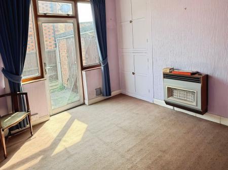 3 bedroom Terraced House for sale in New Street, Oadby, LE2