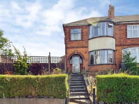 New Street, Oadby, LE2