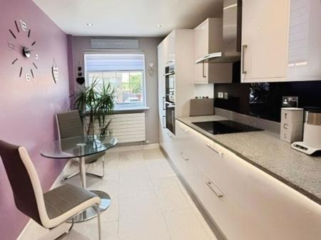2 bedroom Bungalow for sale in Derwent Walk, Oadby, LE2