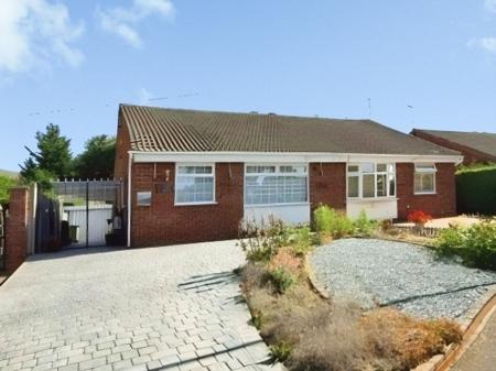 Derwent Walk, Oadby, LE2