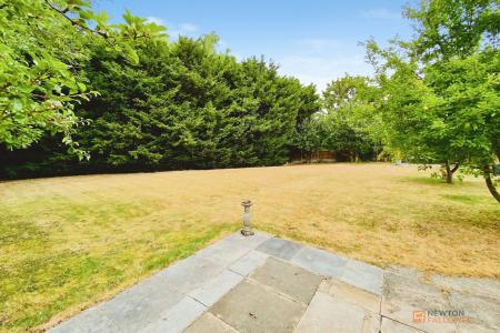 3 bedroom Bungalow for sale in Bindleys Lane, Great Glen, LE8