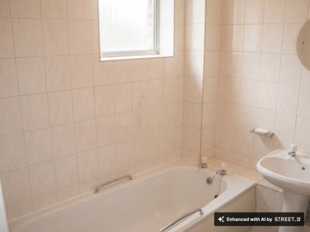 1 bedroom Flat to let in London Road, Leicester, LE2