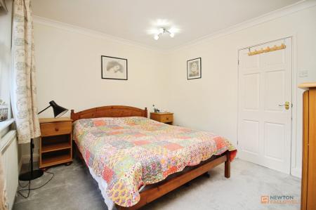 5 bedroom Detached house for sale in Church Lane, Stoughton, LE2