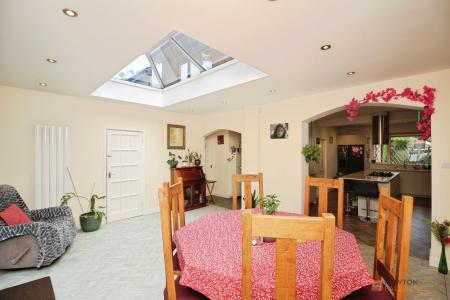 5 bedroom Detached house for sale in Church Lane, Stoughton, LE2