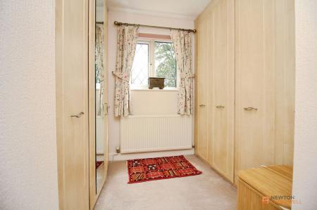 5 bedroom Detached house for sale in Church Lane, Stoughton, LE2