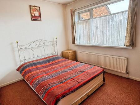 3 bedroom Terraced House for sale in Borrowdale Way, Leicester, LE5