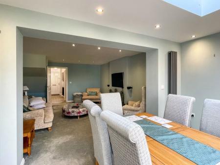 3 bedroom Terraced House for sale in Barnards Way, Kibworth Harcourt, LE8