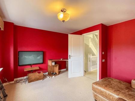 3 bedroom Terraced House for sale in Barnards Way, Kibworth Harcourt, LE8