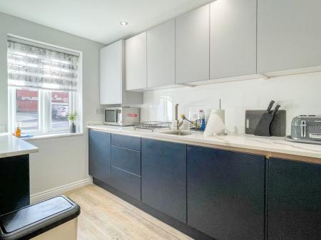 3 bedroom Terraced House for sale in Barnards Way, Kibworth Harcourt, LE8