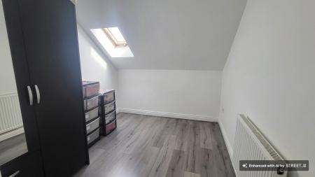 3 bedroom Terraced House for sale in Meynell Road, Leicester, LE5