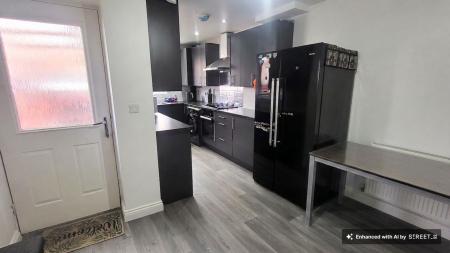3 bedroom Terraced House for sale in Meynell Road, Leicester, LE5