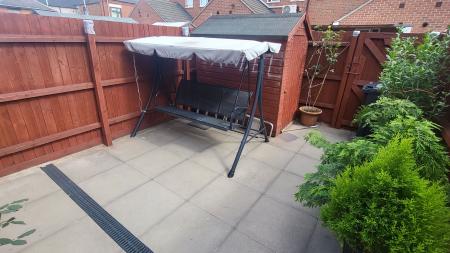 3 bedroom Terraced House for sale in Meynell Road, Leicester, LE5