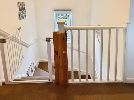 2 bedroom Terraced House for sale in White Hart Close, Billesdon, LE7