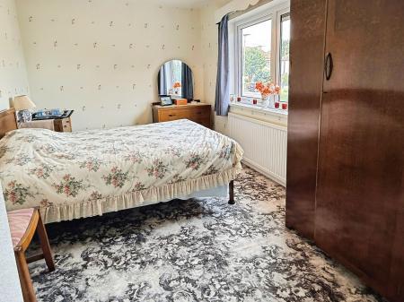 2 bedroom Semi-detached house for sale in Brindley Rise, Leicester, LE5