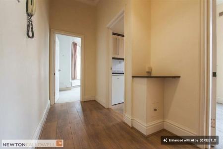 1 bedroom Flat to let in Victoria Park Road, Leicester, LE2