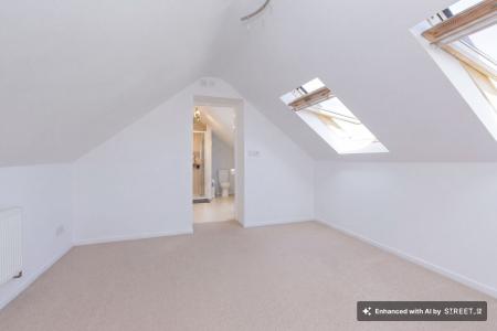5 bedroom Detached house to let in Holyoake Street, Enderby, LE19