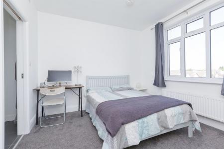 5 bedroom Detached house to let in Holyoake Street, Enderby, LE19