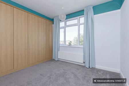 5 bedroom Detached house to let in Holyoake Street, Enderby, LE19