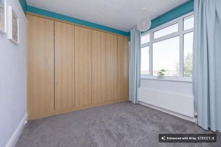 5 bedroom Detached house to let in Holyoake Street, Enderby, LE19