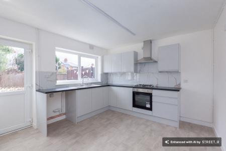 3 bedroom Semi-detached house to let in Pinewood Avenue, Thurmaston, LE4