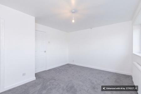 3 bedroom Semi-detached house to let in Pinewood Avenue, Thurmaston, LE4