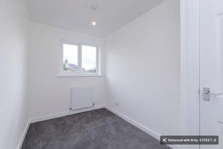 3 bedroom Semi-detached house to let in Pinewood Avenue, Thurmaston, LE4