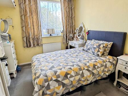 3 bedroom Semi-detached house for sale in Humberstone Lane, Leicester, LE4