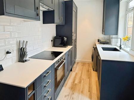 2 bedroom Terraced House for sale in Spencer Street, Oadby, LE2
