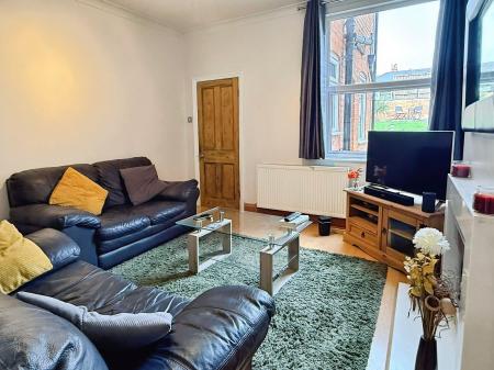 2 bedroom Terraced House for sale in Spencer Street, Oadby, LE2