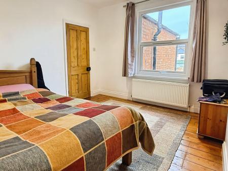 2 bedroom Terraced House for sale in Spencer Street, Oadby, LE2