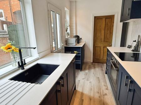 2 bedroom Terraced House for sale in Spencer Street, Oadby, LE2