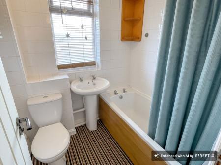 2 bedroom Terraced House to let in Smith Avenue, Thurmaston, LE4