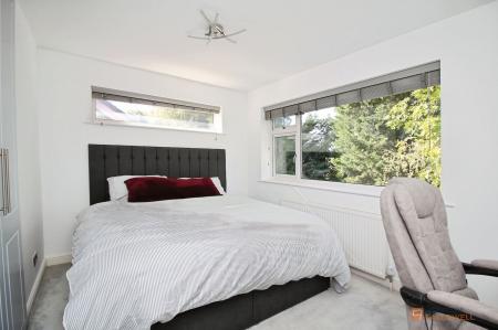 3 bedroom Detached house for sale in Beech Road, Oadby, LE2