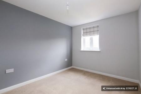 3 bedroom Semi-detached house to let in Forest House Lane, Leicester Forest East, LE3