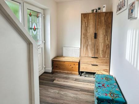 3 bedroom Semi-detached house for sale in Kent Drive, Oadby, LE2